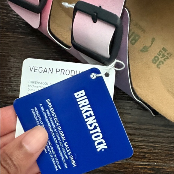 Birkenstock women’s Arizona sandals ombré pink purple comfort classic 38 (7) NWT - Picture 2 of 8